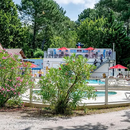 Domaine Residentiel De Plein Air La Canadienne Campsite